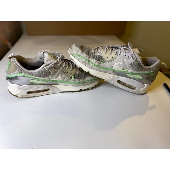 Nike Air Max 90 Sail Neon Green CZ9078-010 Mens Size 10.5 - Picture 5 of 7